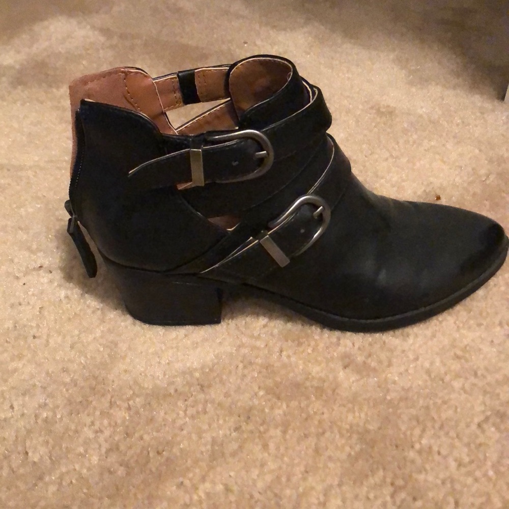 Booties - Picture 2 of 6